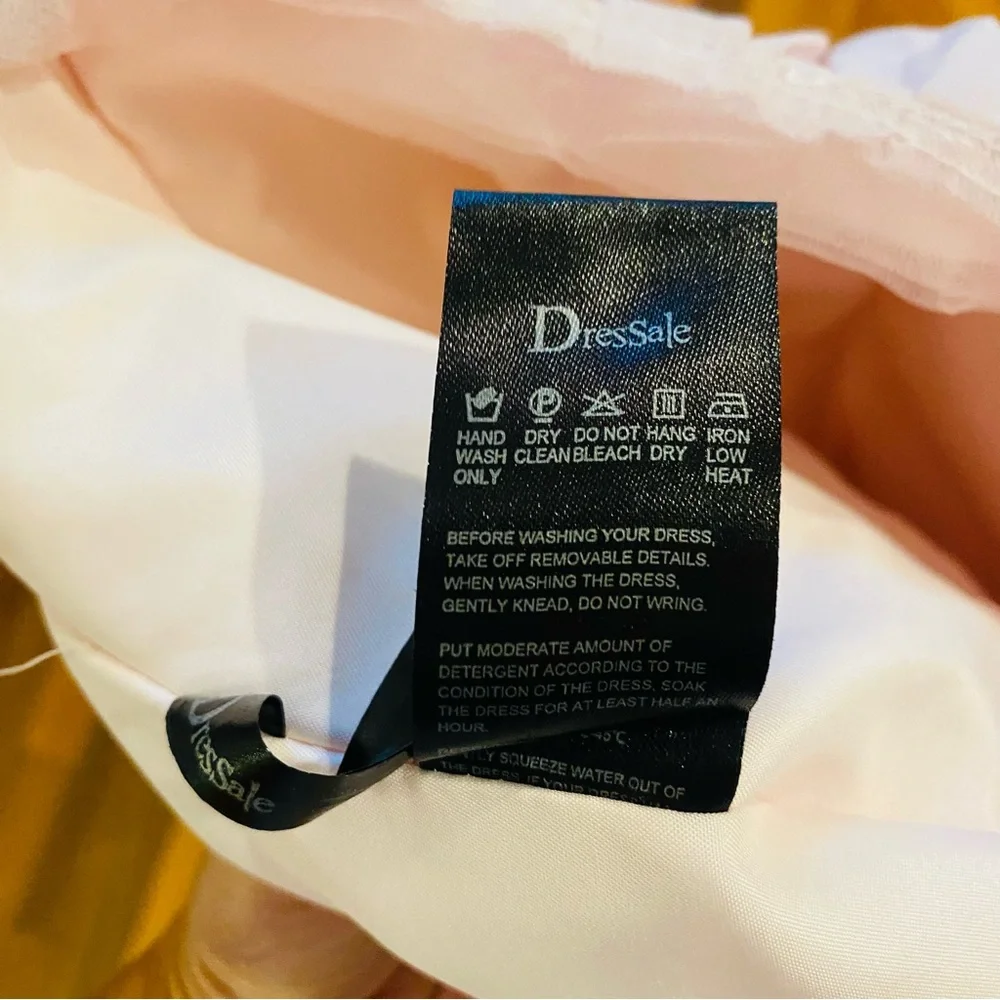 DRESSALE NWT Light Pink Cap Sleeve Sequin Dress - Picture 7 of 7